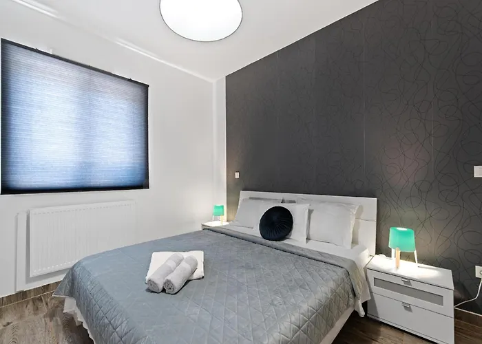 Villa Elegant In Novigrad